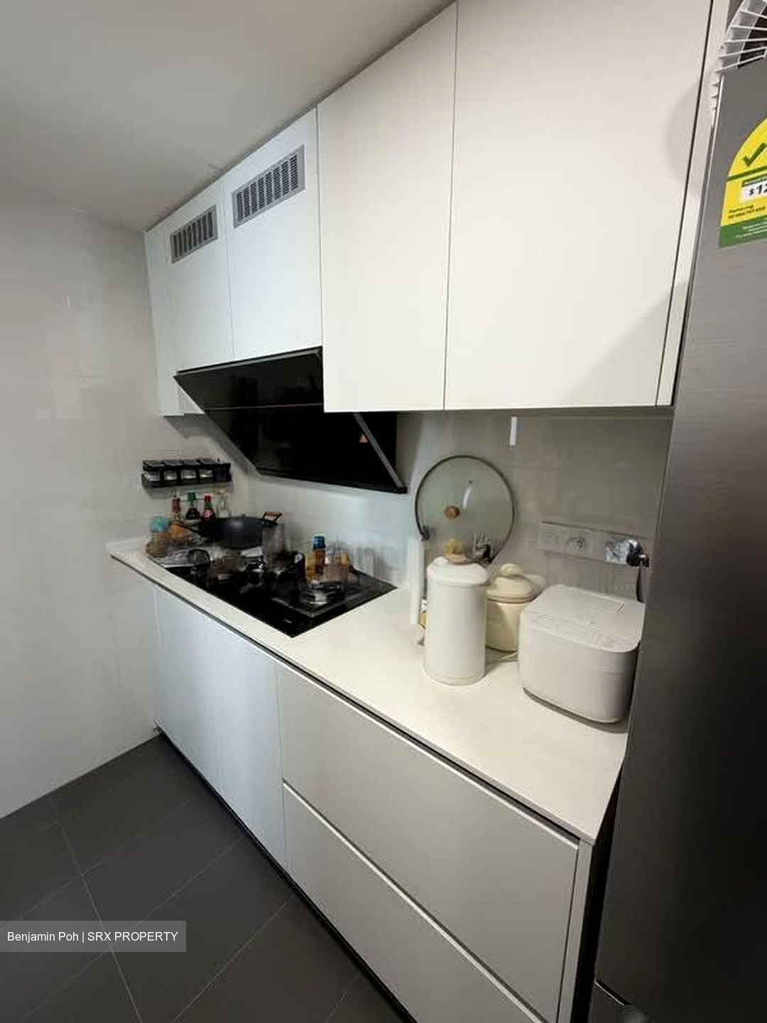 Waterbay (D19), Condominium #556966021